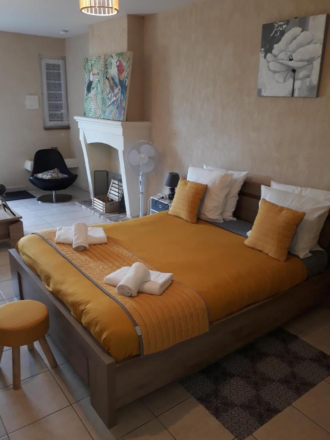 Hotes De L'Isle Saint-Medard-de-Mussidan Dış mekan fotoğraf