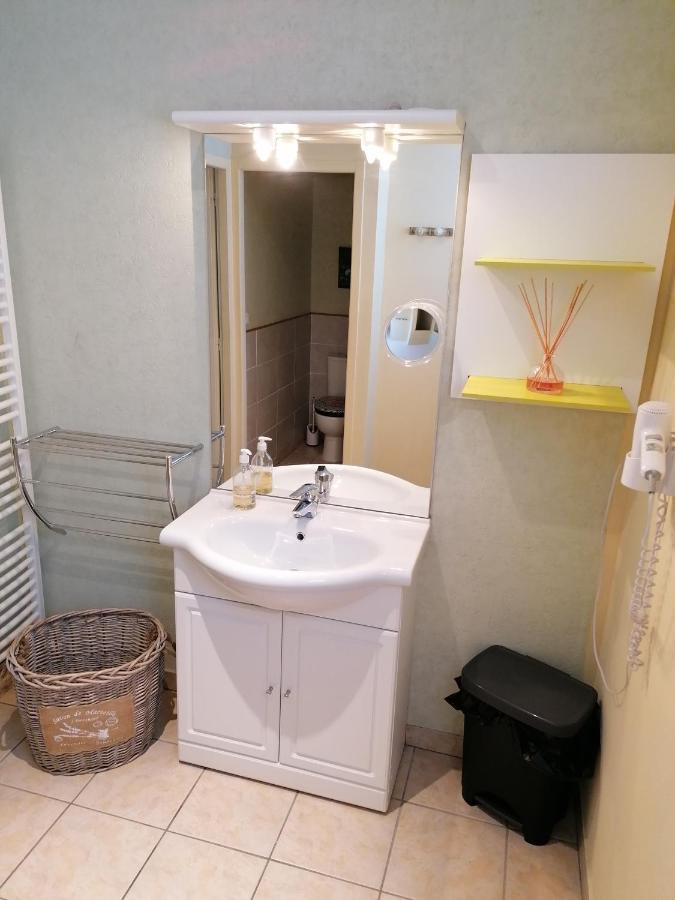 Hotes De L'Isle Saint-Medard-de-Mussidan Dış mekan fotoğraf